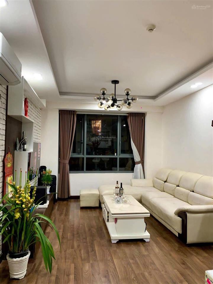 Cho thuê căn hộ gold view quận 4  2pn 1wc 68m  16,5tr