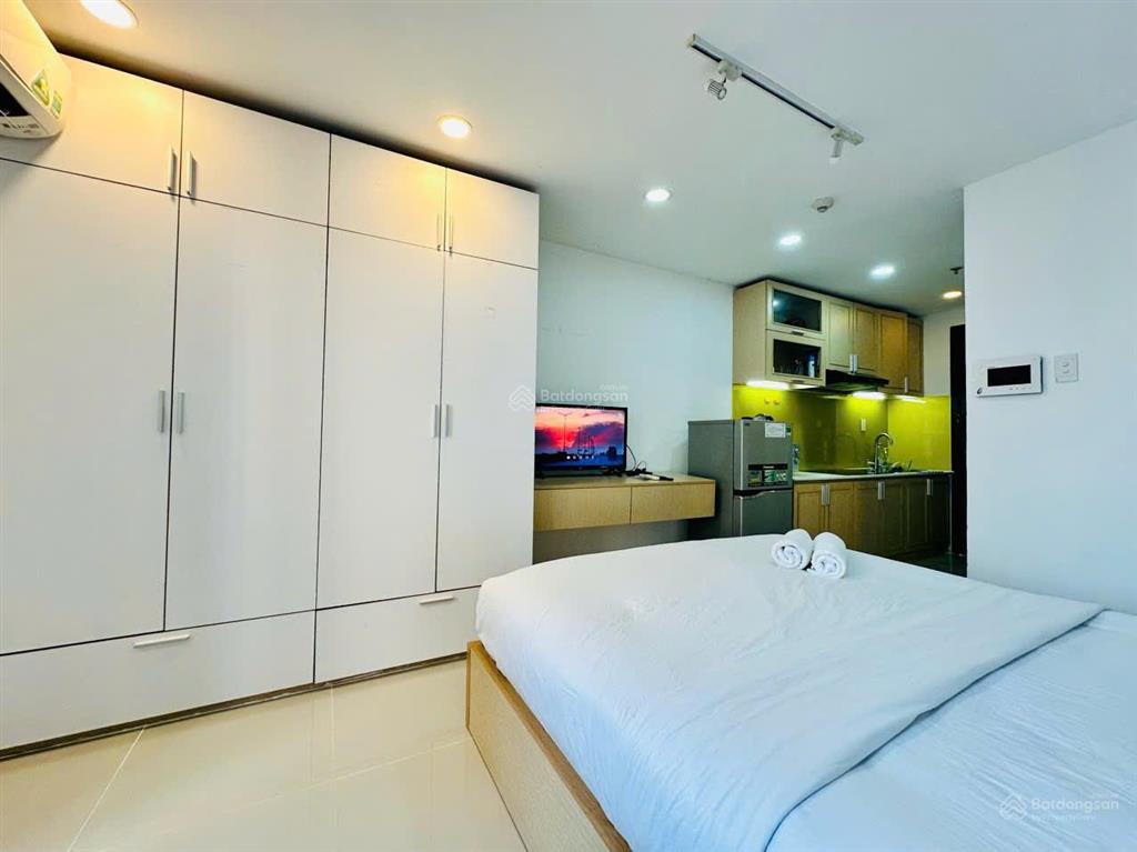 Cho thuê căn hộ river gate, quận 4, 26m2 studio, giá 12.5tr/th