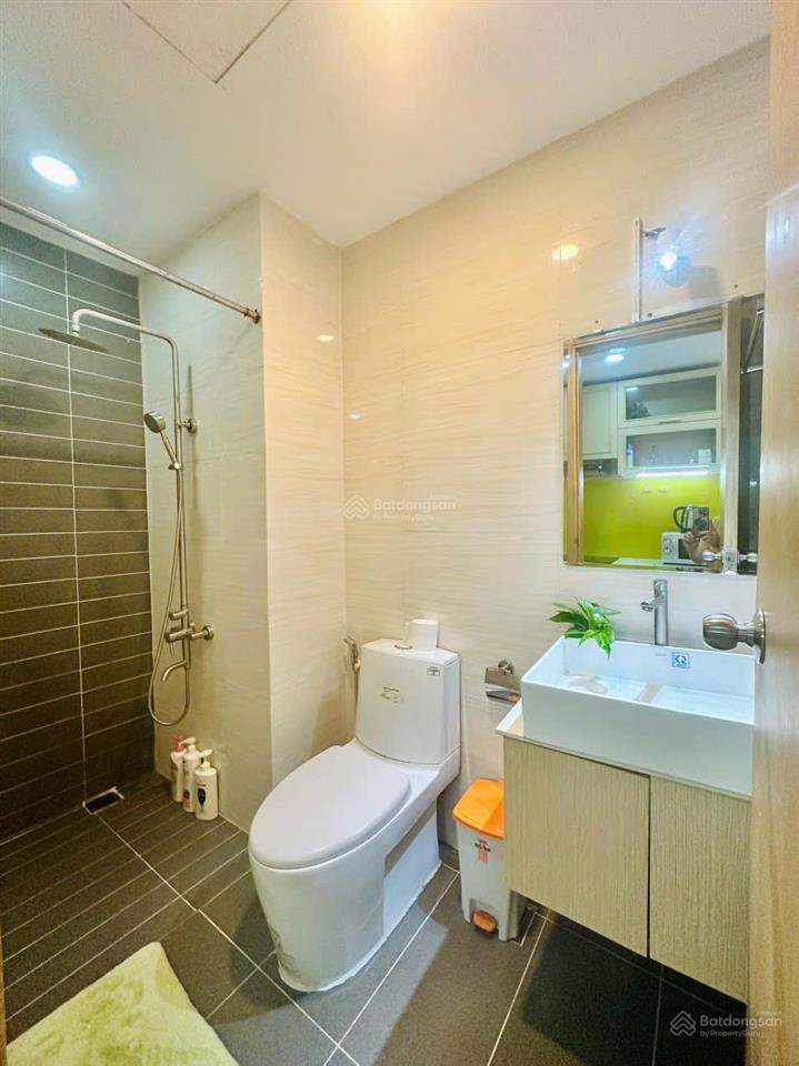 Cho thuê căn hộ river gate, quận 4, 26m2 studio, giá 12.5tr/th