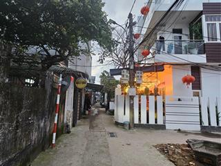 Cần chuyển nhượng lô đất. dt 75 m2. kv sơn trà kiệt 3m. cách biển 2 phút. đi bộ. giá 4 tỷ