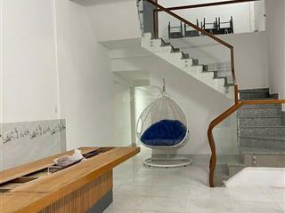 Bán nhà 3 tằng kv sơn trà ....
dt 69m2......ngang .
đường 5m5.....
hướng đông mam.... c