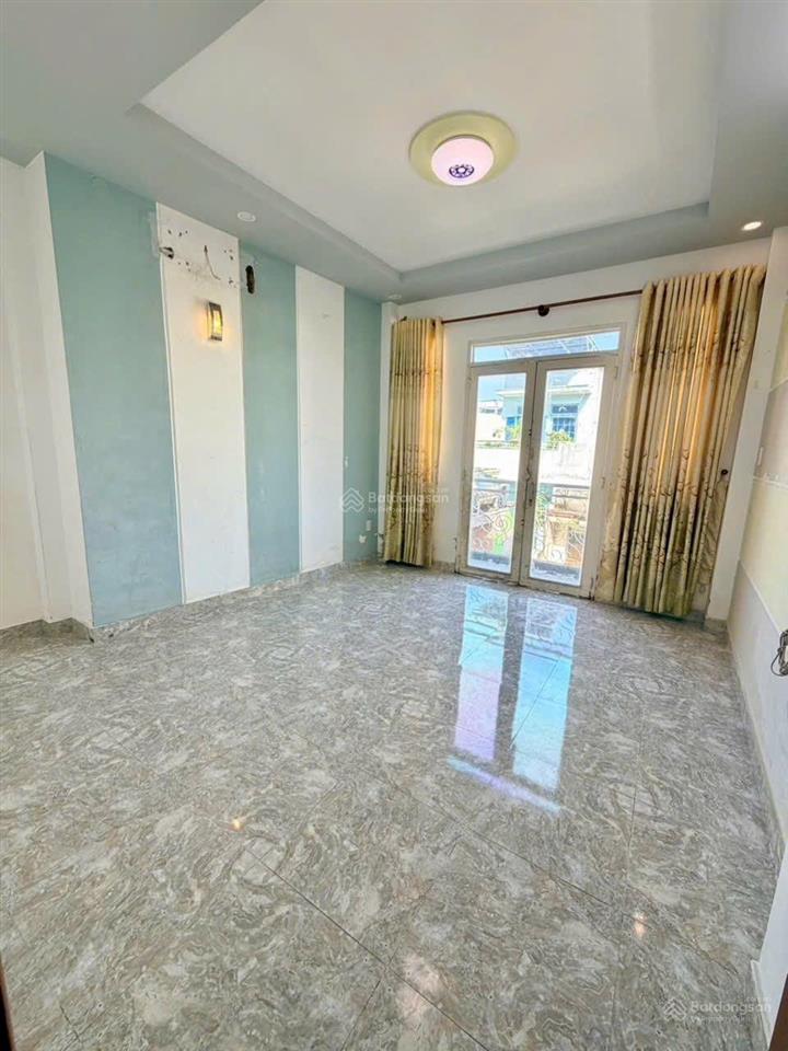 Bán nhà hẻm 6mét đường âu dương lân