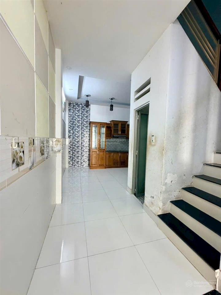 Bán nhà hẻm 6mét đường âu dương lân