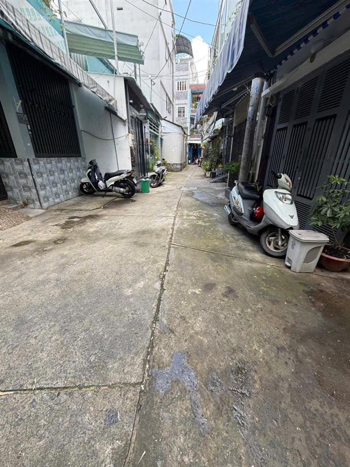 Bán nhà hẻm 6mét đường âu dương lân