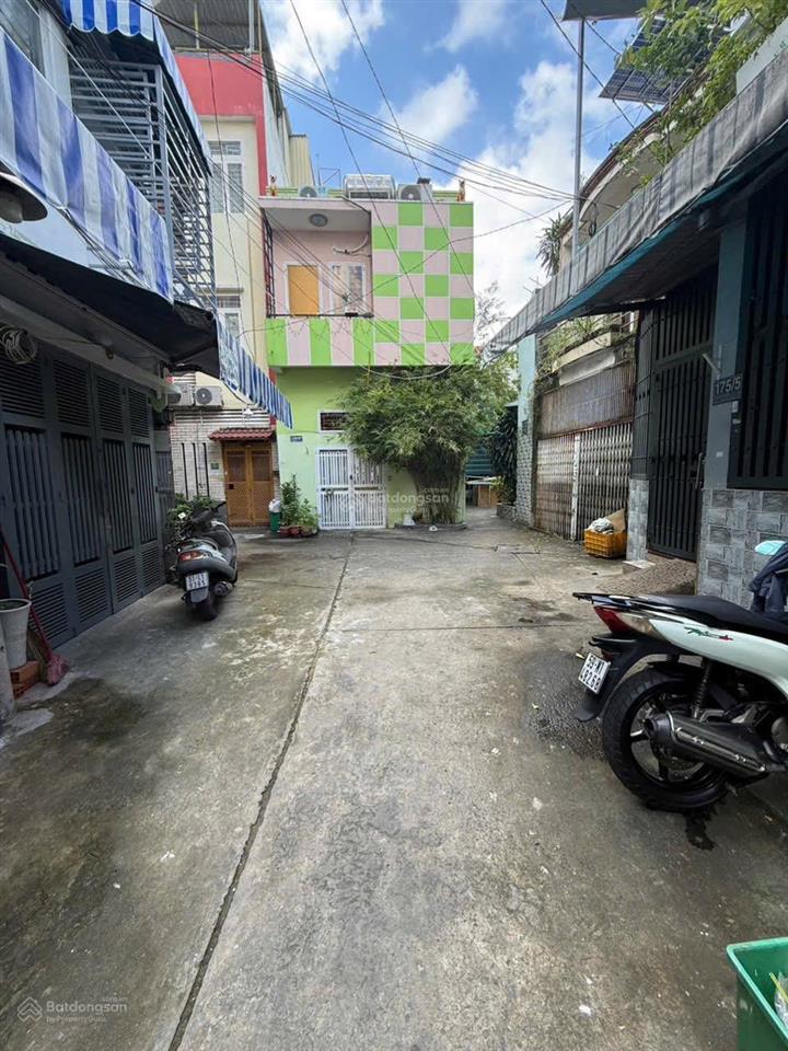 Bán nhà hẻm 6mét đường âu dương lân