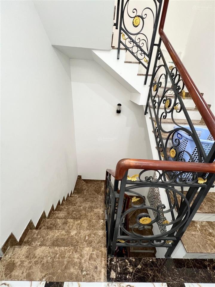 Bán nhà hẻm xe hơi hậu giang4x15m4 tầngchỉ hơn 8 tỷ