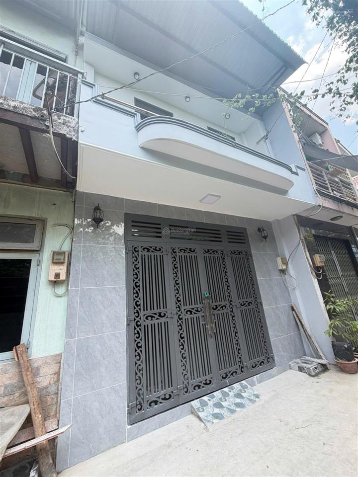 Bán căn nhà siêu dễ thương ngay tên lửa 2 tầng nhỉnh 3 tỷ