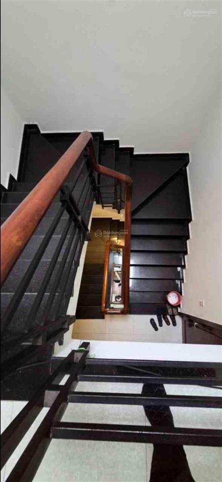 Bán nhà mtkd chợ cây da sà khu tên lửa  4x18m  4 tầng  chỉ hơn 11 tỷ