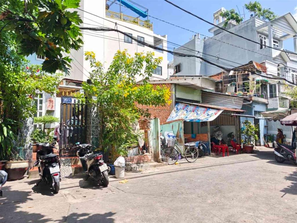 Bán đất đẹp  gần mặt tiền bình tiên, quận 6  hẻm xe hơi66m  tiện xây mới  chỉ 6 tỷ tl