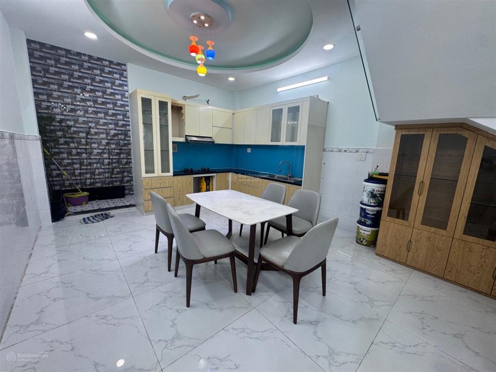 Bán nhà đẹp hẻm xe hơi khu phân lô tân hòa đônggiáp quận 64,5x18m5 tầngchỉ 8,x tỷ