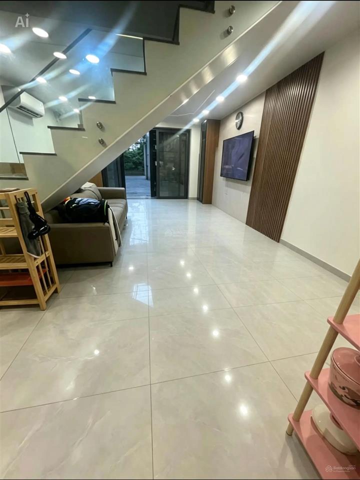 Bán nhà đẹp 4 tầng  xe hơi vào nhà  kdc bình phú mới (quận 6)  4,6x9m  chỉ nhỉnh 4 tỷ xíu