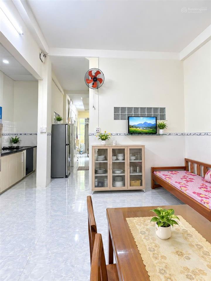 Bán nhà đẹp hẻm xe hơi thông  gần kinh dương vương  võ văn kiệt  03 tầng  5,6x18m chỉ 6tỷ hơn