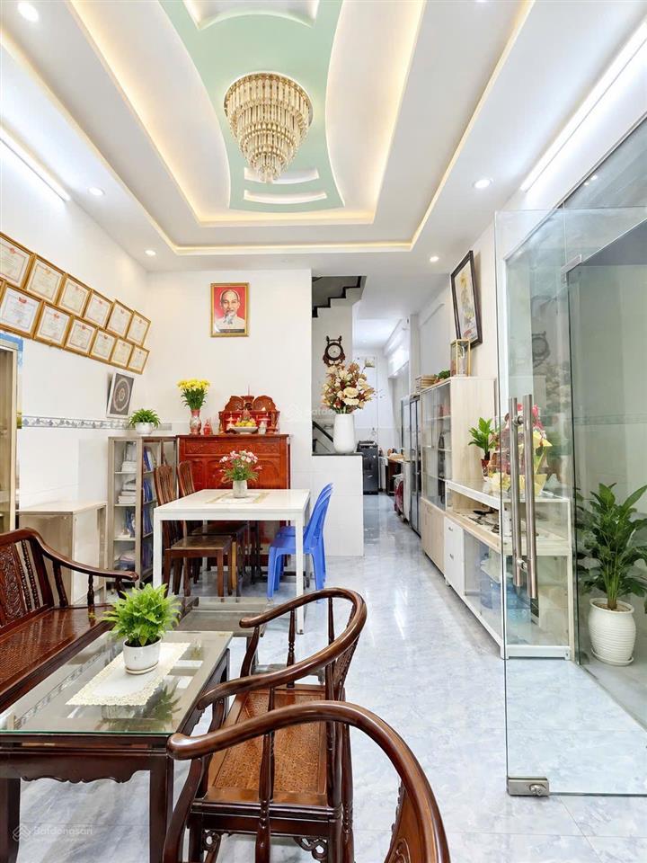 Bán nhà đẹp hẻm xe hơi thông  gần kinh dương vương  võ văn kiệt  03 tầng  5,6x18m chỉ 6tỷ hơn