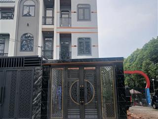 Bán nhà đẹp tỉnh lộ 43  trục vành đai 2, thủ đức, 70m giá 6.15 tỷ