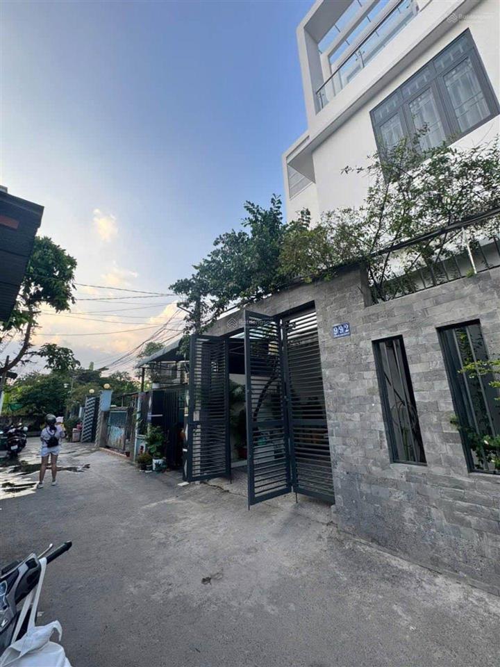 Bán đất gần ngã tư linh xuân thủ đức, hẻm xe hơi, 98m, 4.8 tỷ