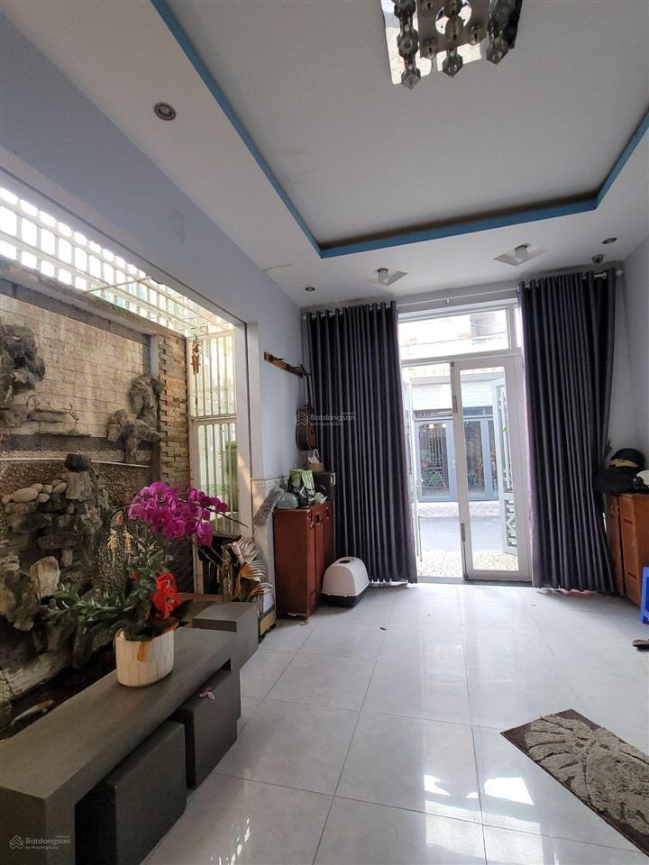 Bán nhà 2 tầng gần go dĩ an 75.2m2 giá 5.6 tỷ