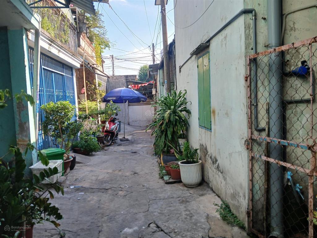 Bán đất tặng nhà và 7 phòng trọ, 104m2, ngang 9.1m, 3.95 tỷ. đường bình chiểu, thủ đức