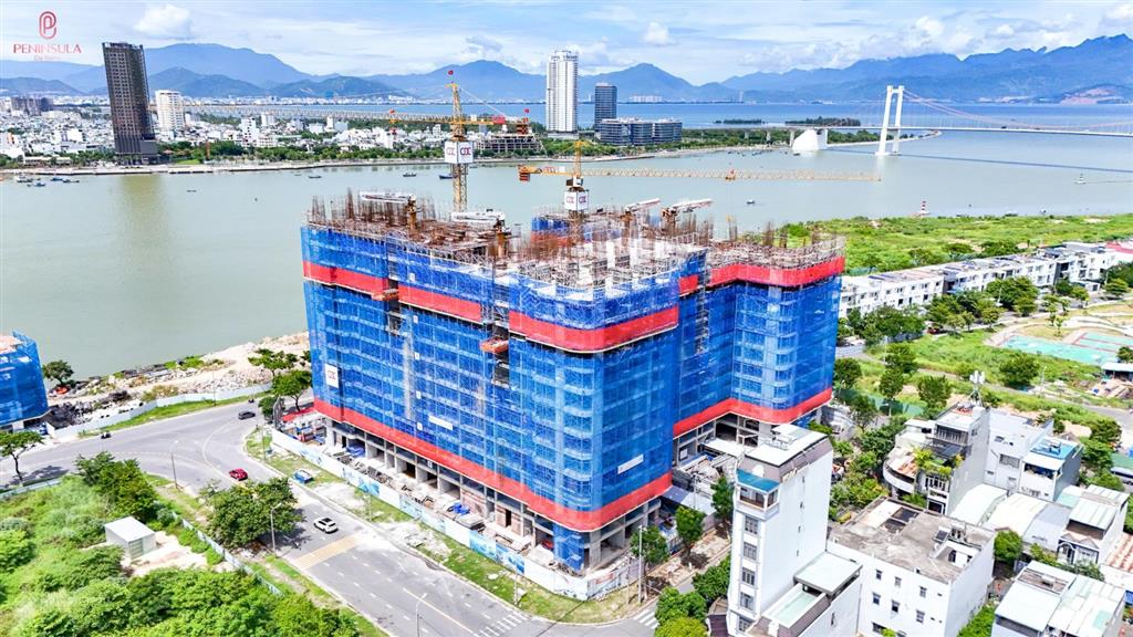 Cực hiếm  căn hộ cao cấp 2 phòng ngủ view sông hàn + bến du thuyền giá siêu tốt!!