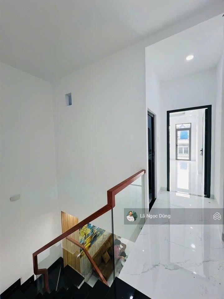 Bán nhà đường tên lửa (nối dài), 2 tầng, 4x18, hẻm xe tải 8m thông, giá nhỉnh 6 tỷ ( tl 9 chủ )