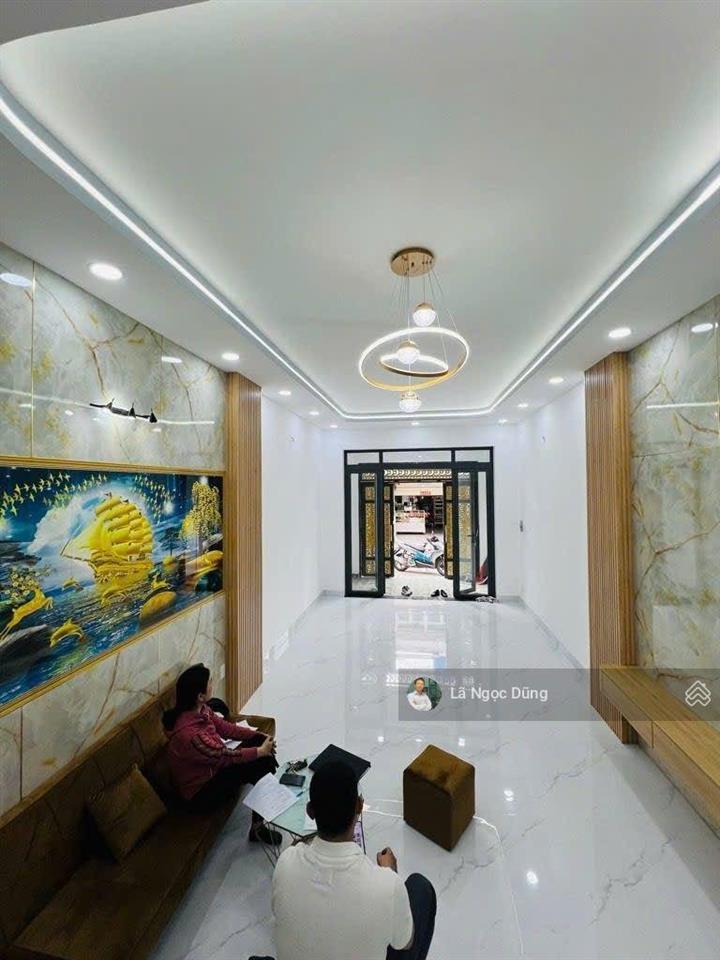 Bán nhà đường tên lửa (nối dài), 2 tầng, 4x18, hẻm xe tải 8m thông, giá nhỉnh 6 tỷ ( tl 9 chủ )