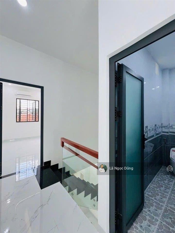 Bán nhà đường tên lửa (nối dài), 2 tầng, 4x18, hẻm xe tải 8m thông, giá nhỉnh 6 tỷ ( tl 9 chủ )