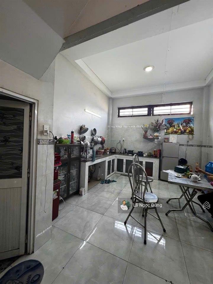 Gấp bán ! nhà 4 tầng, 4x15, hxh thông, đường bình long, giá nhỉnh 5 tỷ ( shr 9 chủ 1 đời )