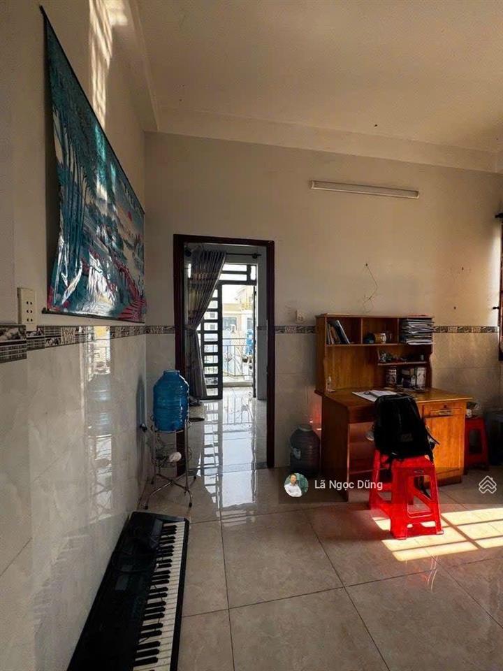 Gấp bán ! nhà 4 tầng, 4x15, hxh thông, đường bình long, giá nhỉnh 5 tỷ ( shr 9 chủ 1 đời )