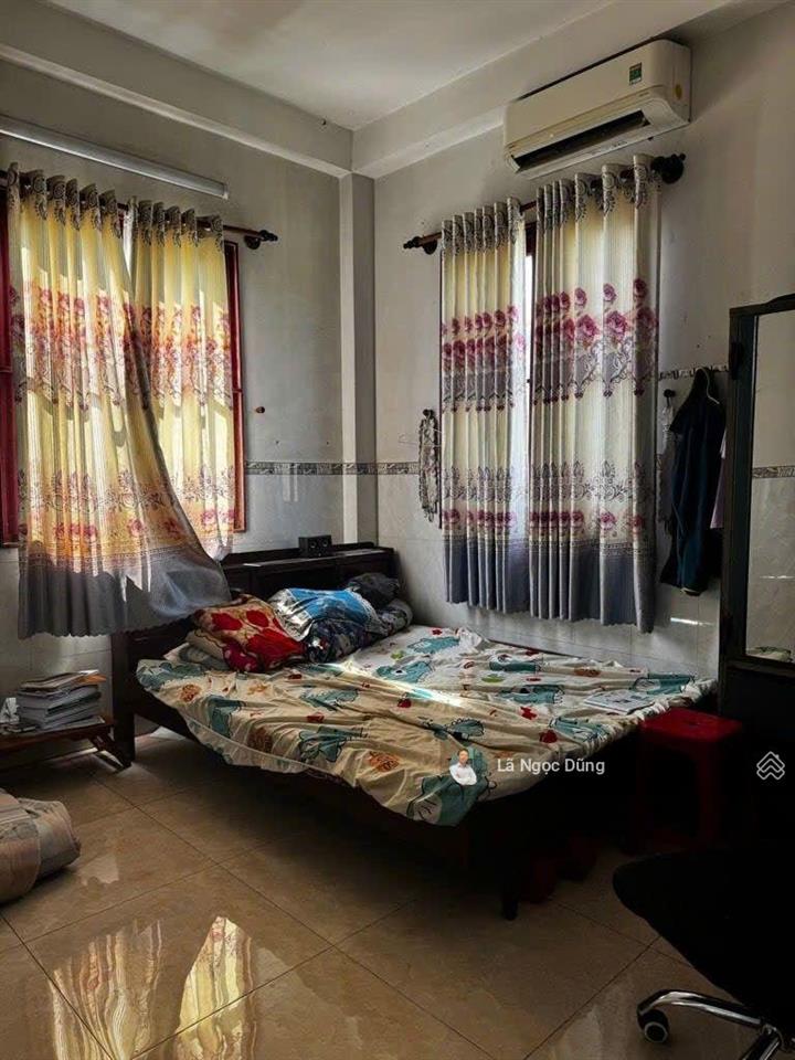 Gấp bán ! nhà 4 tầng, 4x15, hxh thông, đường bình long, giá nhỉnh 5 tỷ ( shr 9 chủ 1 đời )