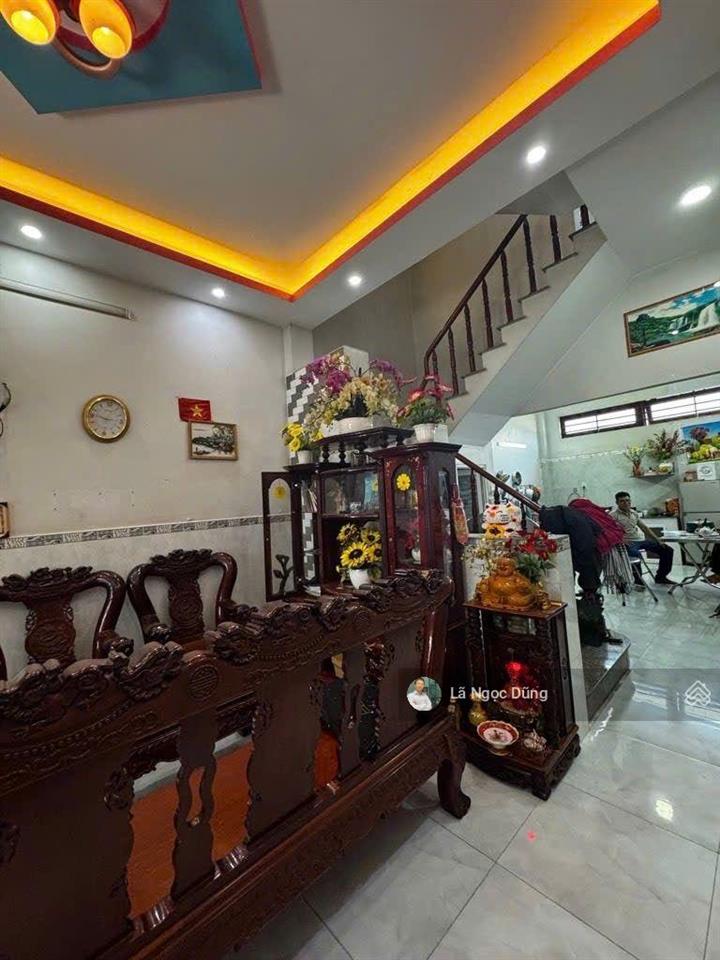 Gấp bán ! nhà 4 tầng, 4x15, hxh thông, đường bình long, giá nhỉnh 5 tỷ ( shr 9 chủ 1 đời )