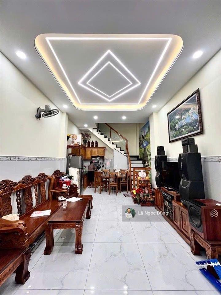 Bán nhà 4 tầng, bình tân, 4x12, hẻm 7m thông, gần lê văn quới, nhỉnh 5 tỷ ( 9 chủ gấp bán )