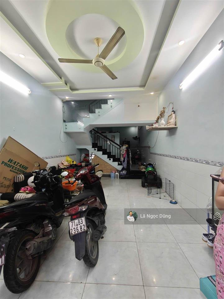 Bán nhà 2 tầng, bình tân, 4x13, hẻm 6m thông, gần hương lộ 2, nhỉnh 4 tỷ (9 chủ gấp bán)