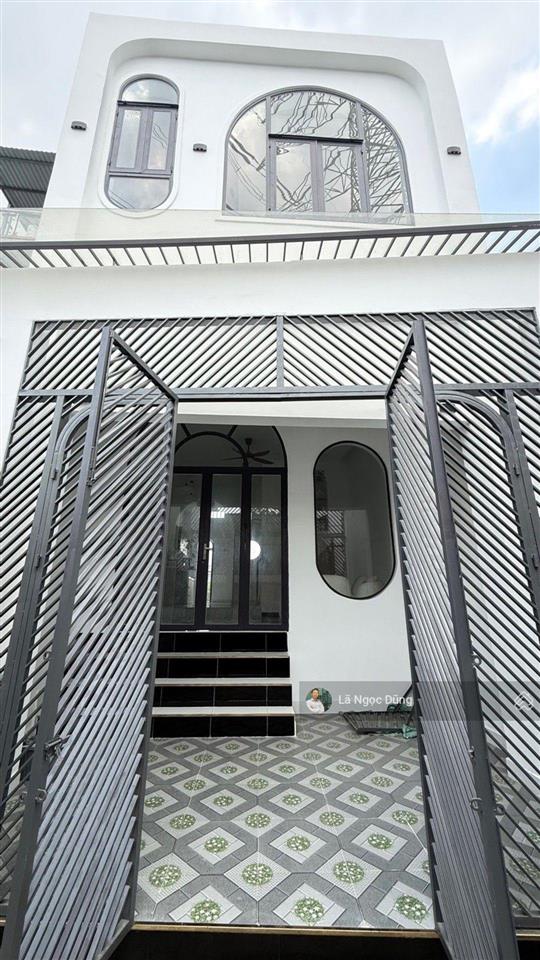 Bán nhà mới 2 tầng, 5x13, hẻm xe hơi 5m thông thoáng, đường kinh dương vương, giá nhỉnh 4 tỷ (tl)