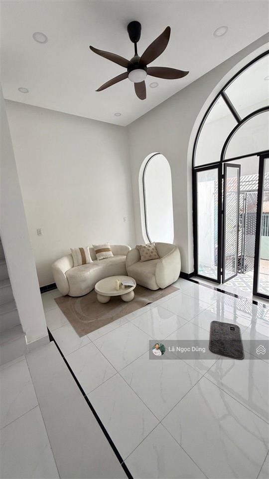 Bán nhà mới 2 tầng, 5x13, hẻm xe hơi 5m thông thoáng, đường kinh dương vương, giá nhỉnh 4 tỷ (tl)
