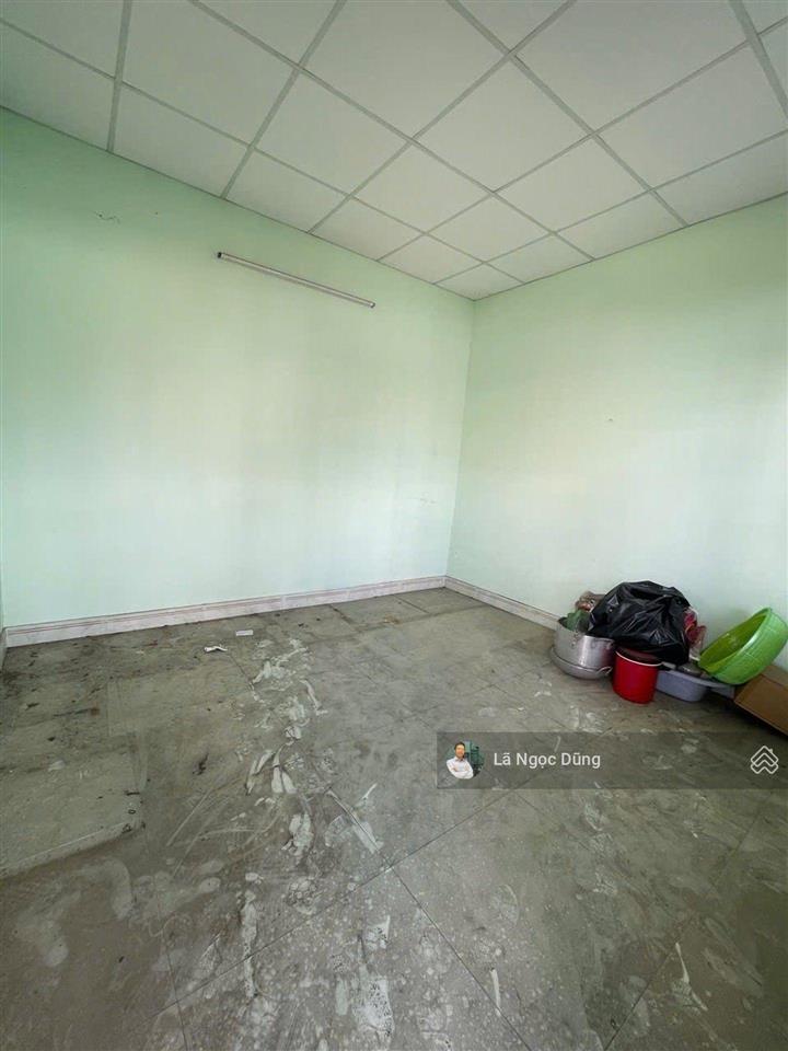 Bán nhà 3 tầng, ngang hiếm hơn 5m (nở đít), 83m2, hxh 4m thông, tỉnh lộ 10 (giáp q.6), 4.9 tỷ (tl)