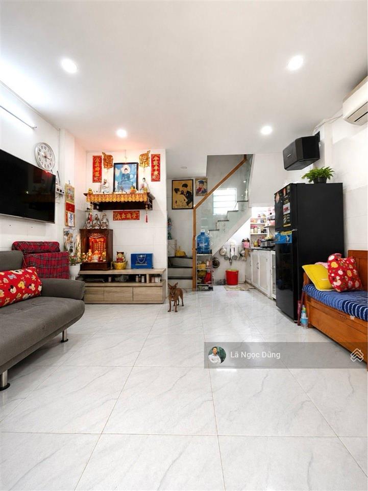 Nhà 3tầng, 66m2 dtsd, hẻm 4m thông thoáng, ngay trục đường tân hòa đông, tỉnh lộ 10, nhỉnh 2 tỷ(tl)