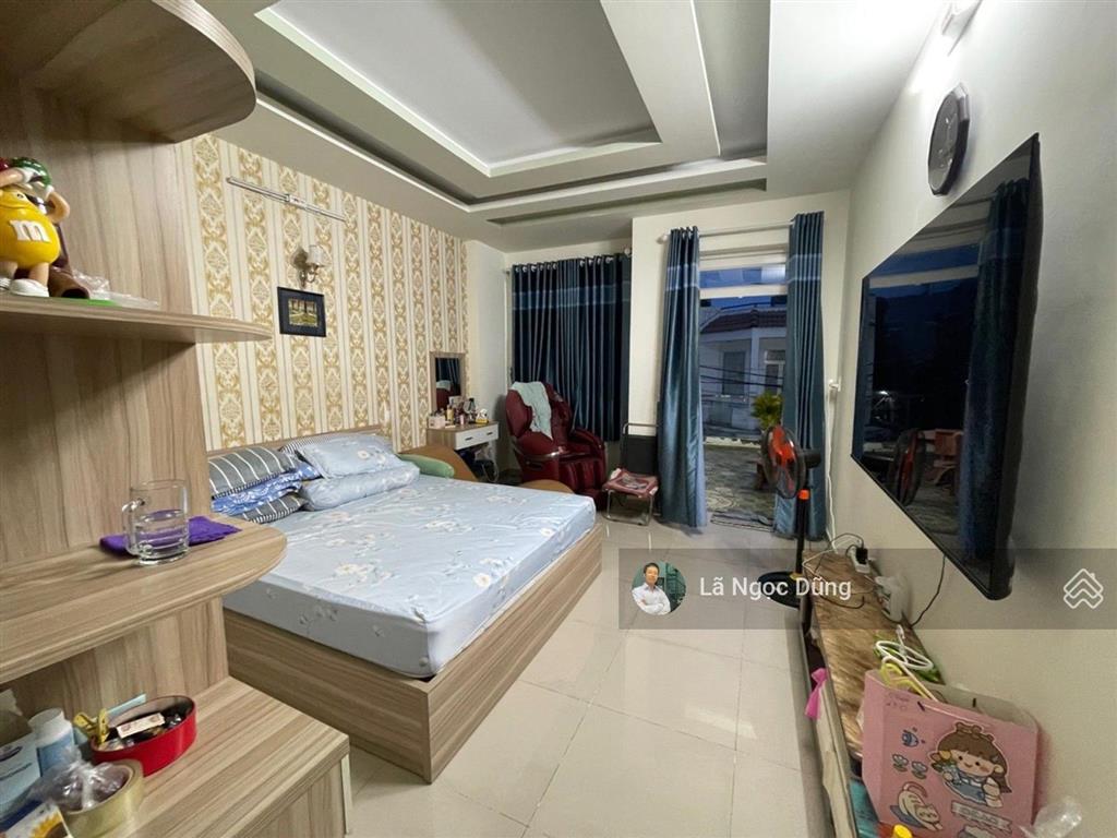 Bán nhà 4 tầng, 4x20, hxt tránh 7m thông, đường bình trị đông (đất mới), giá nhỉnh 7 tỷ (tl)