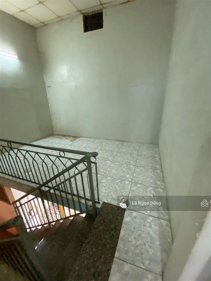 Bán nhà 2 tầng, 80m2 dtsd, hxh 5m thông thoáng, ngay hương lộ 2, lê văn quới, nhỉnh 3 tỷ ( tl )