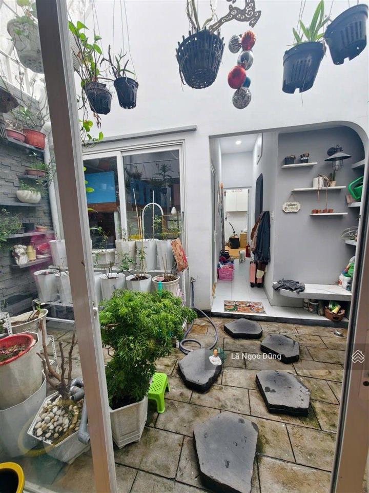 Villa mini 2 tầng, 5x19, hẻm 5m ô tô ngủ ngày đêm, cuối đường hương lộ 2, giá chỉ 4,9 tỷ (tl 9 chủ?