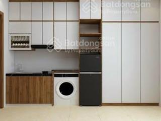 Cho thuê phòng chính chủ tại 112 ngọc khánh, cách vinhome giảng võ 100m, t6 view thoáng, thang máy