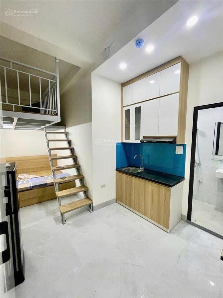Cc cho thuê phòng gác xép 2 giường, phù hợp hộ gia đình tại ngã tư giảng võ  láng hạ, chỉ 4.9tr/th