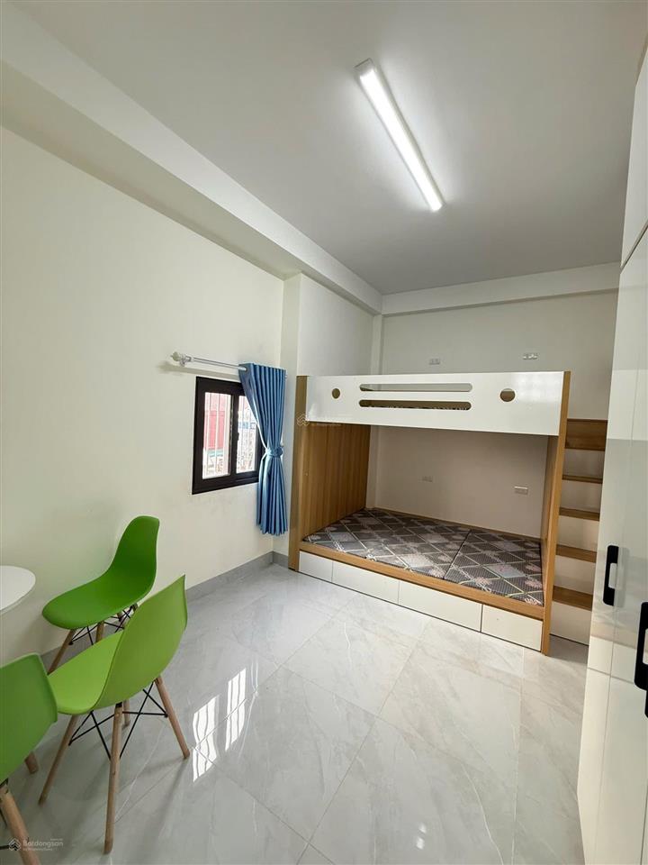 Cho thuê phòng chính chủ 5tr, giường tầng, tầng 6, cửa sổ view thoáng tại ngã tư giảng võ  láng hạ