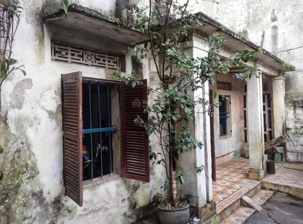Bán nhà 4 tầng trong ngõ 20 phố hai bà trưng,phường cửa nam hà nội