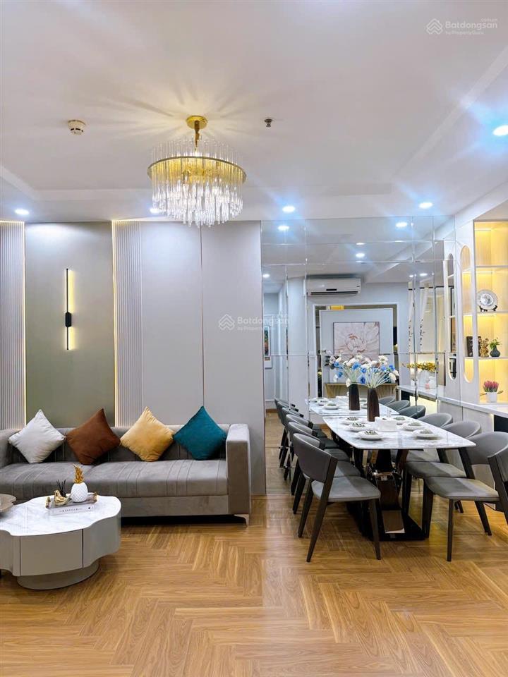 Bùng nổ căn góc 3 ngủ sáng, có slot ô tô, giá tốt thị trường,  em 0985 566 *** để đi xem nhà