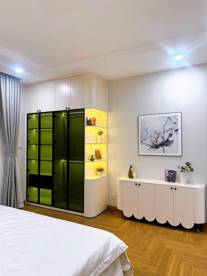 Bùng nổ căn góc 3 ngủ sáng, có slot ô tô, giá tốt thị trường,  em 0985 566 *** để đi xem nhà