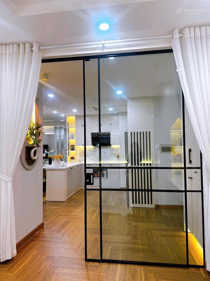 Bùng nổ căn góc 3 ngủ sáng, có slot ô tô, giá tốt thị trường,  em 0985 566 *** để đi xem nhà