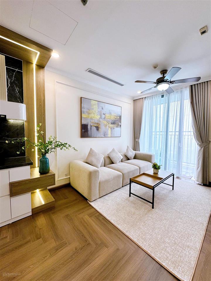 Gia đình em có căn hộ 2pn nhà sửa đẹp full nội thất cho thuê tại tòa park times city 0985 566 ***