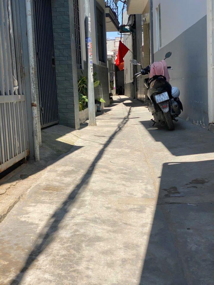 Bán nhà ở Nha Trang - Đường Phước Long DT 35.5m² Giá 1.75 tỷ  