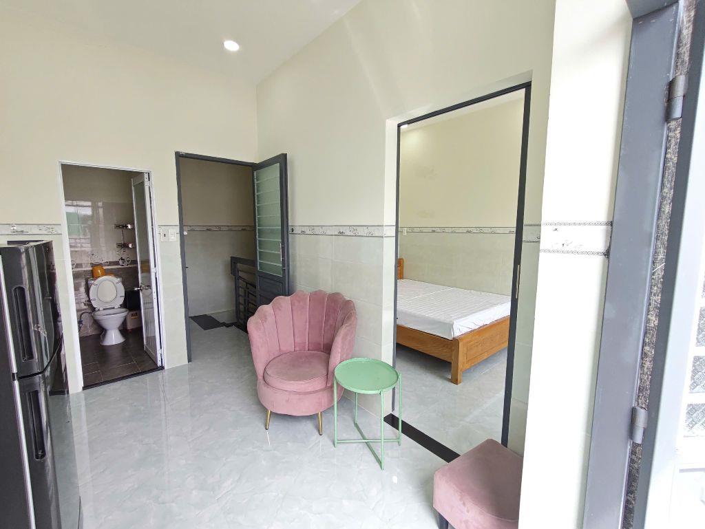 Bán nhà 3 tầng full nội thất đường Cù Huân gần Tháp Bà, Nha Trang 