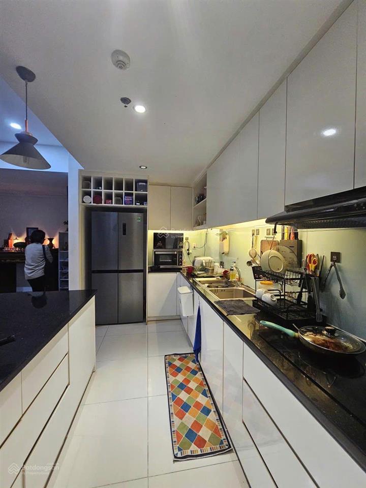 Bán căn hộ chung cư tropic garden, 11 tỷ, 134m2, 3pn, 2wc, giá ưu đãi