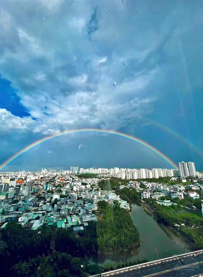 Cho thuê gấp ch 2pn, 2wc, 130m2 ở sunrise city view, 34 triệu vnd